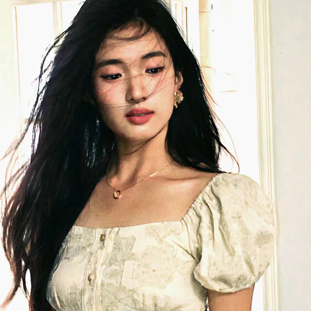 奥莱